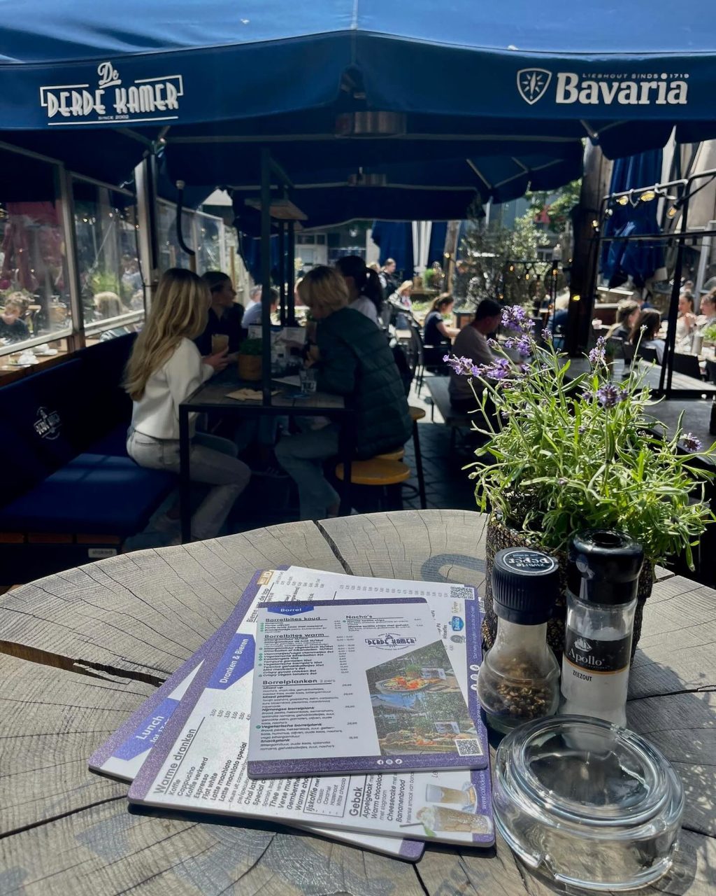 Instagram post from dederdekamer. This post is in position 2.